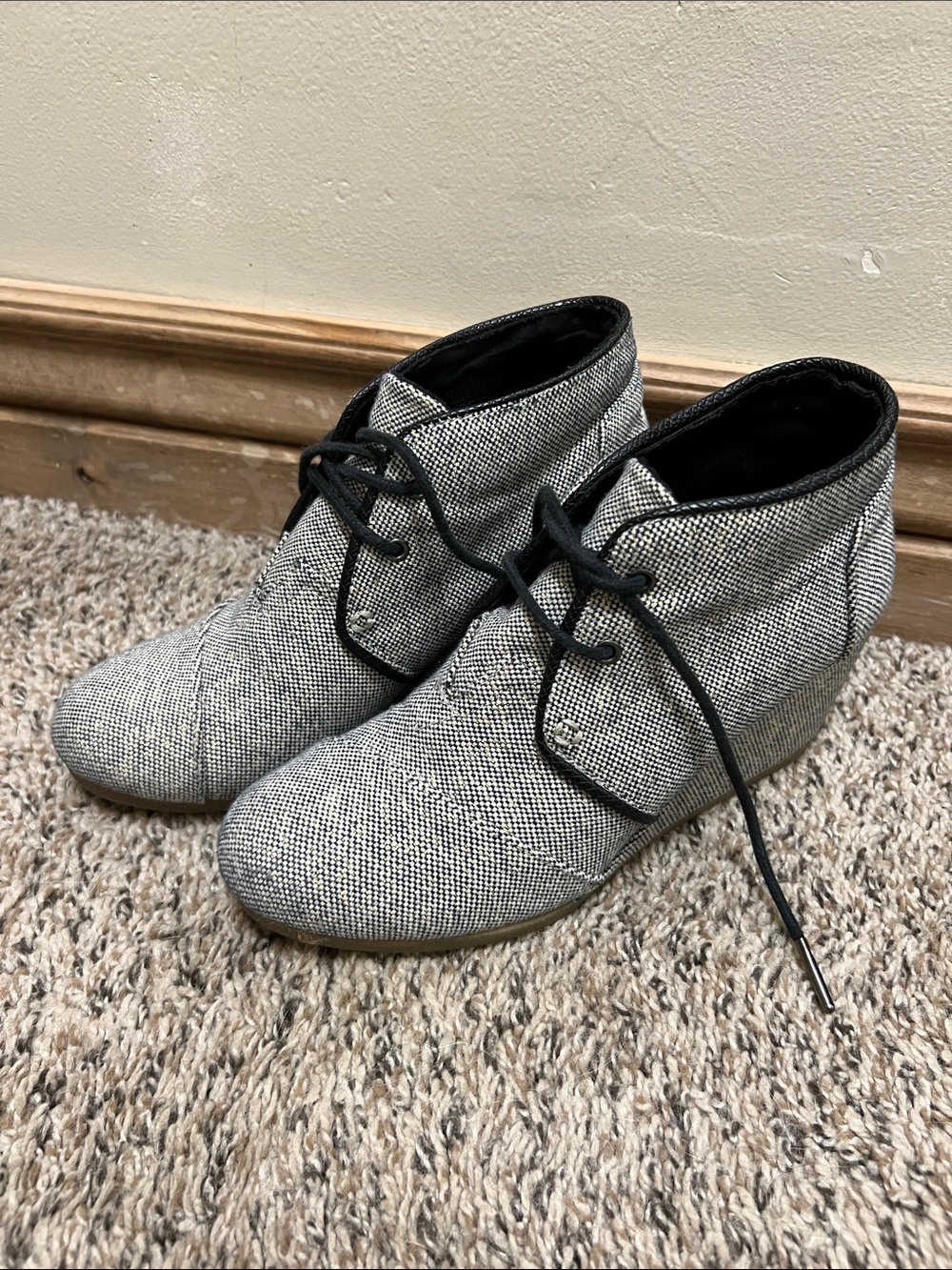 Toms Gray Tweed Lace-Up Ankle Booties with Black Trim